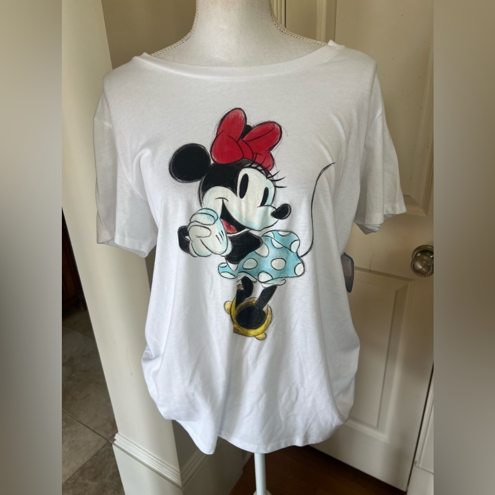 Disney Women's Short Sleeve Tee - White with Red and Blue